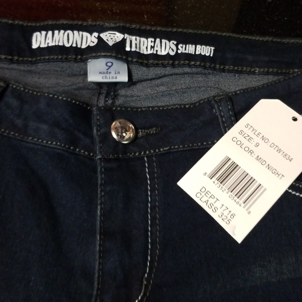 Diamonds Threads Junior Bling Pocket Jeans - Picture 6 of 8